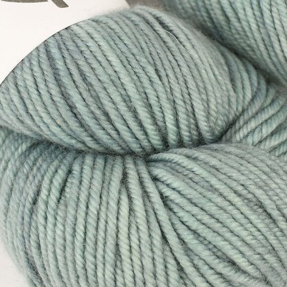 Plucky Knitter Primo Worsted Yarn 2 Skeins Merino Cashmere Blend Wool & Honey - Picture 2 of 3